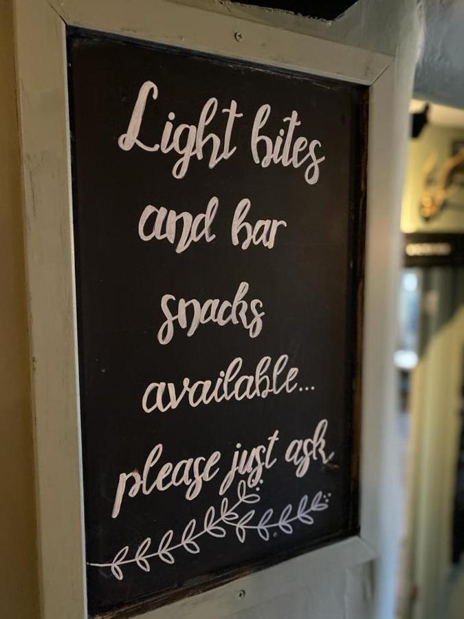 The Windmill Inn Horsham Extérieur photo