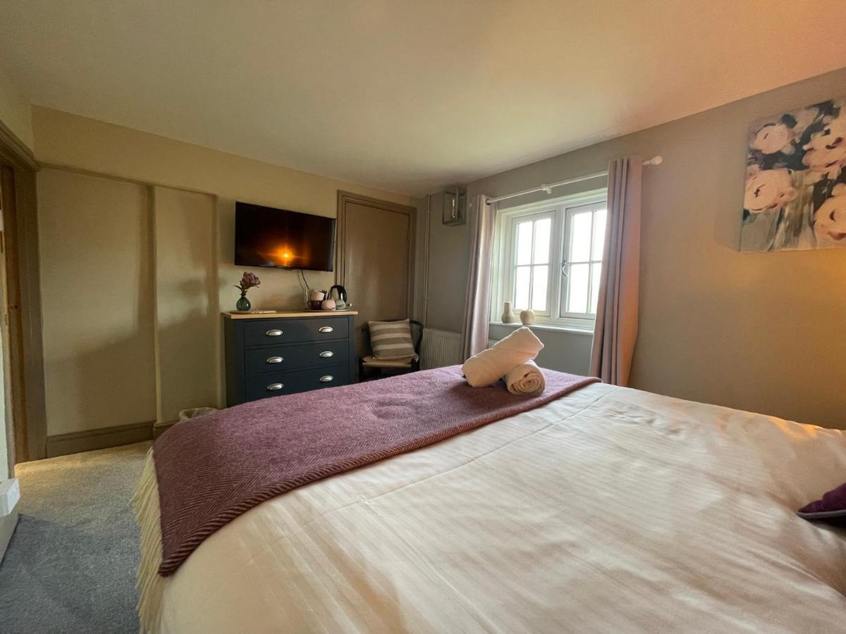 The Windmill Inn Horsham Extérieur photo